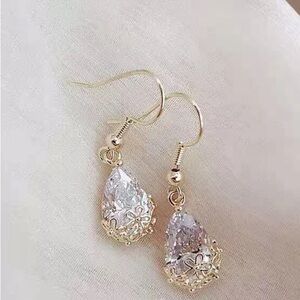 18K Gold Plated Crystal Teardrop Dangle Drop crystal Earrings for Women